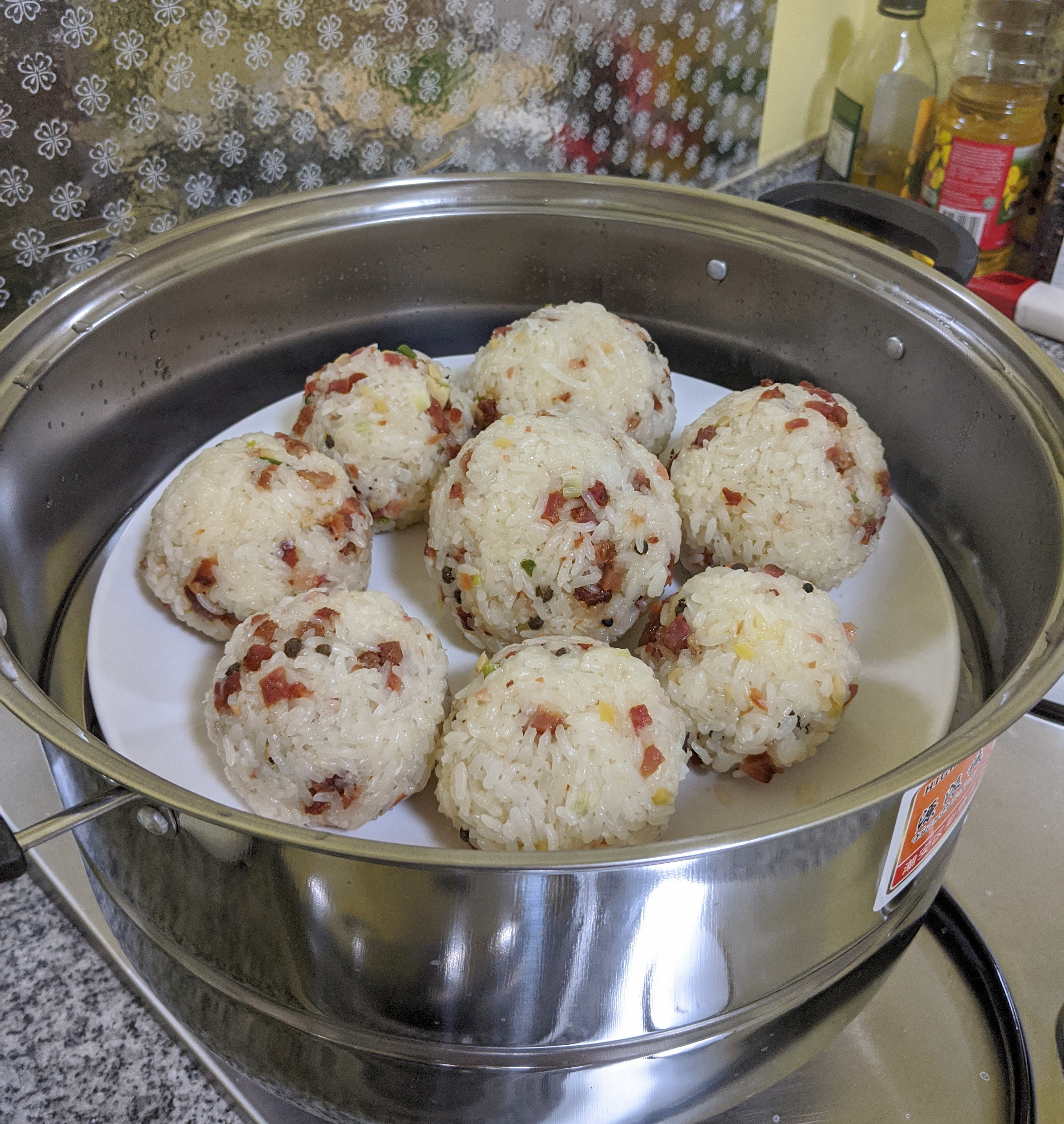 腊肉糯米圆子